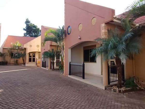 2 Bedroom 2 Baths